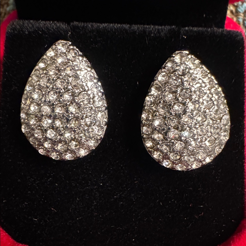3052 Swarovski Crystal Elements Post Earrings - image 2